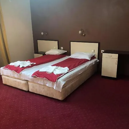 Семеен Хотел Виктория Hotel 2*